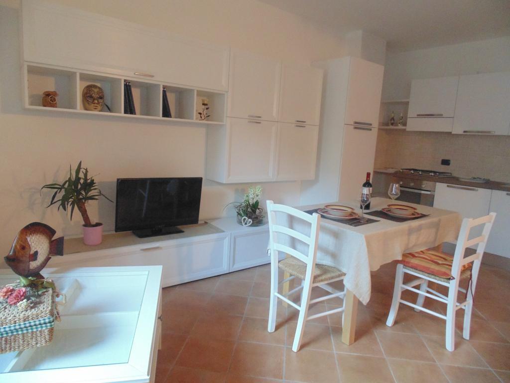 Ca Del Polset Daire Brenzone sul Garda Oda fotoğraf