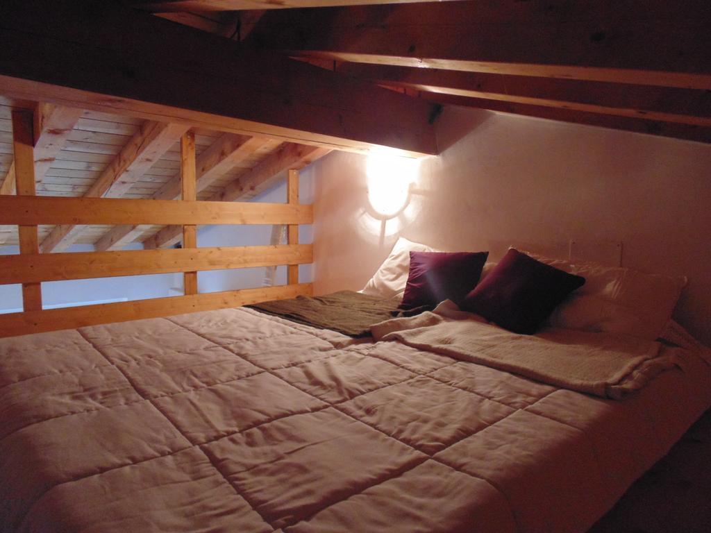 Ca Del Polset Daire Brenzone sul Garda Oda fotoğraf